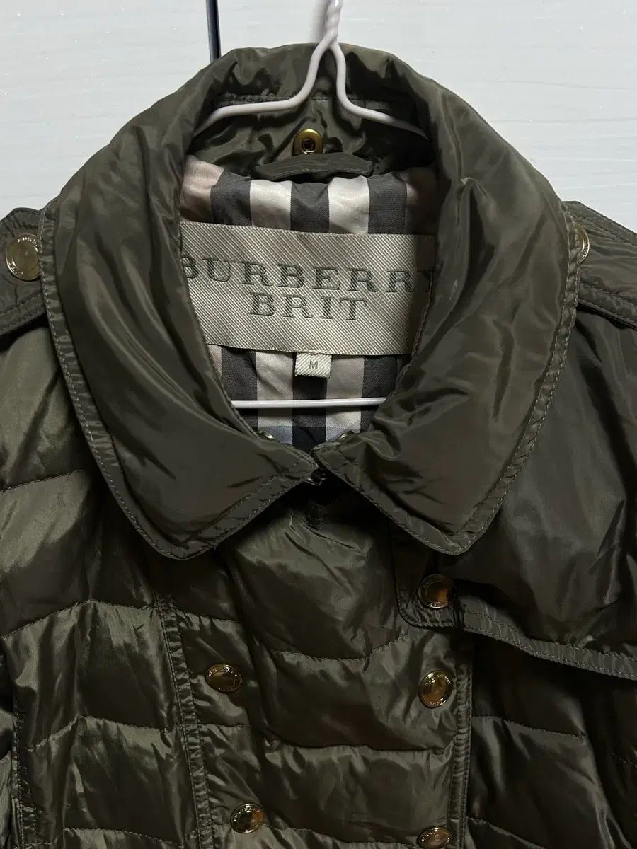 バーバリーブリット カーキ レディース ダウン コート M