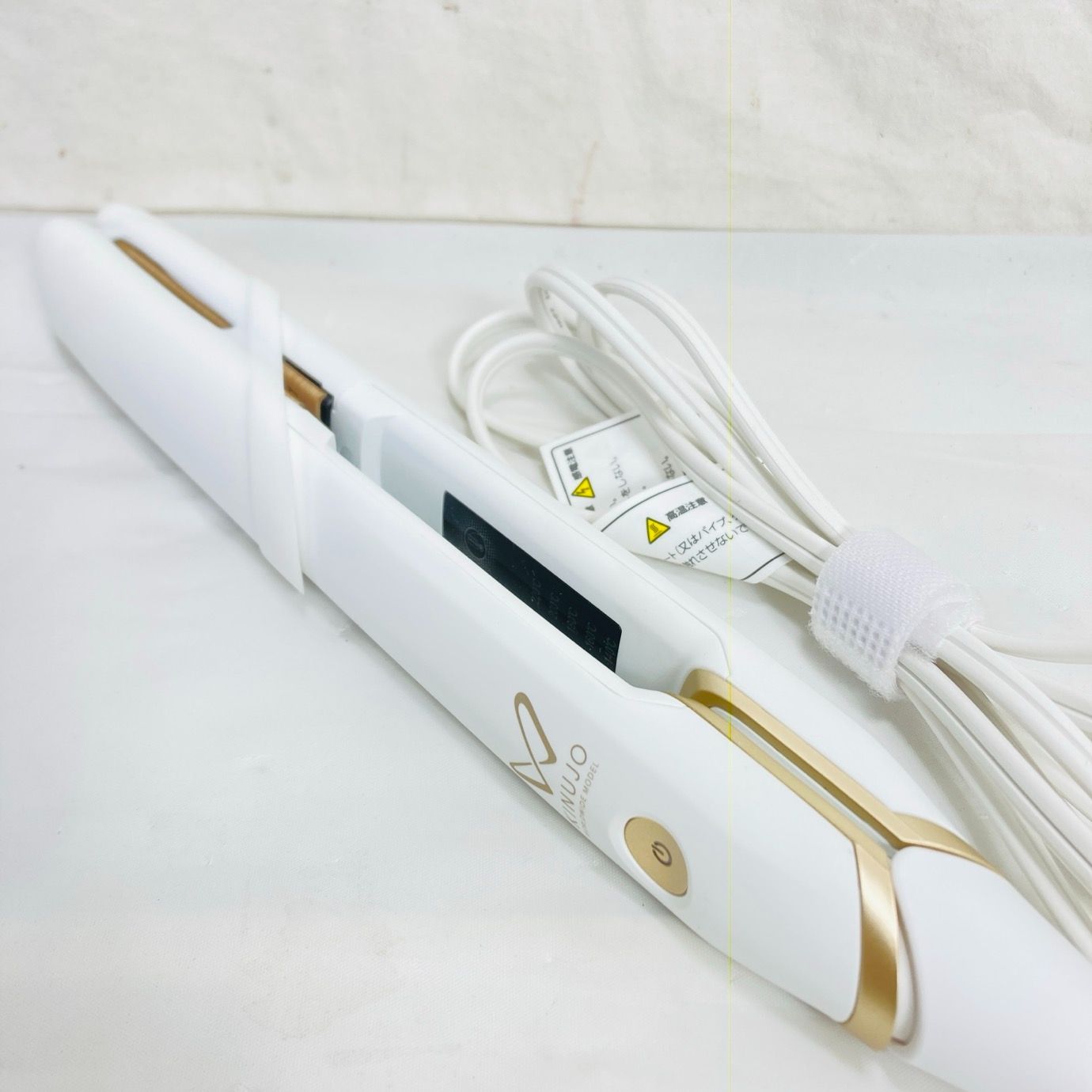 KINUJO キヌジョ ストレートヘアアイロンDS 200 絹女 動作品