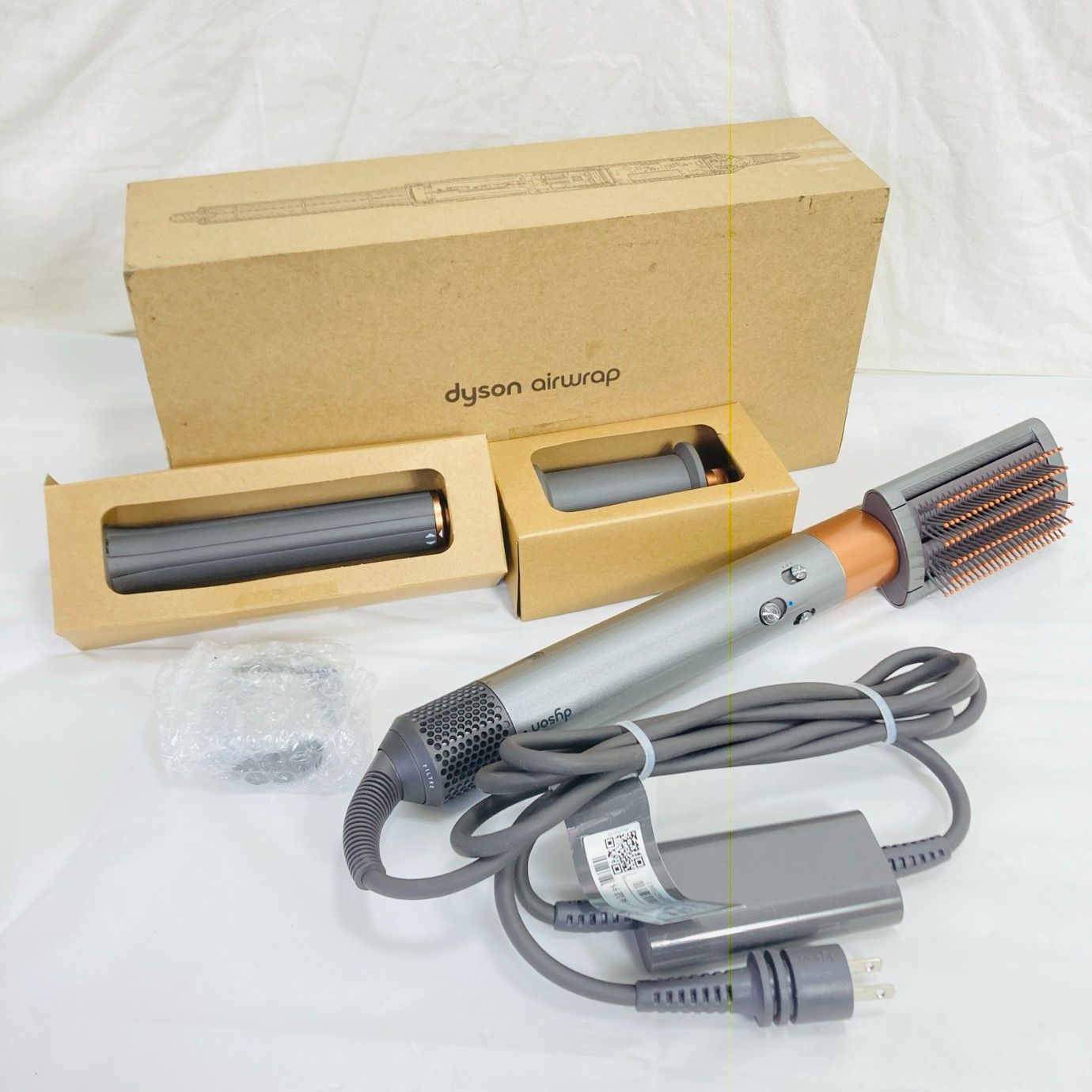 ダイソン　ドライヤー　HS05動作品 Dyson（ダイソン） ドライヤー ヘアスタイラー Dyson Airwrap マルチ