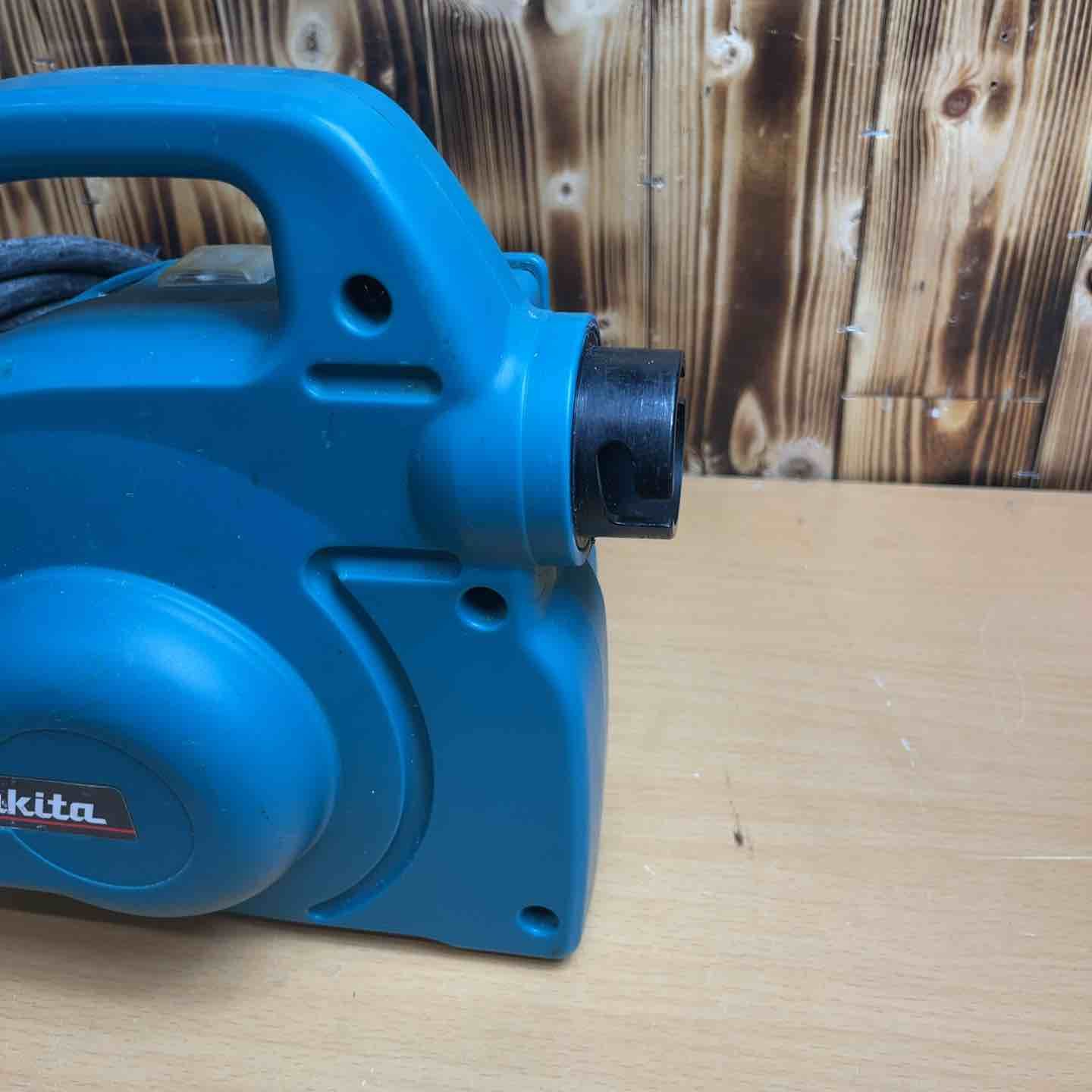 ☆マキタ(makita) 小型集じん機 乾式 450(P) 動作確認済み 本体のみ