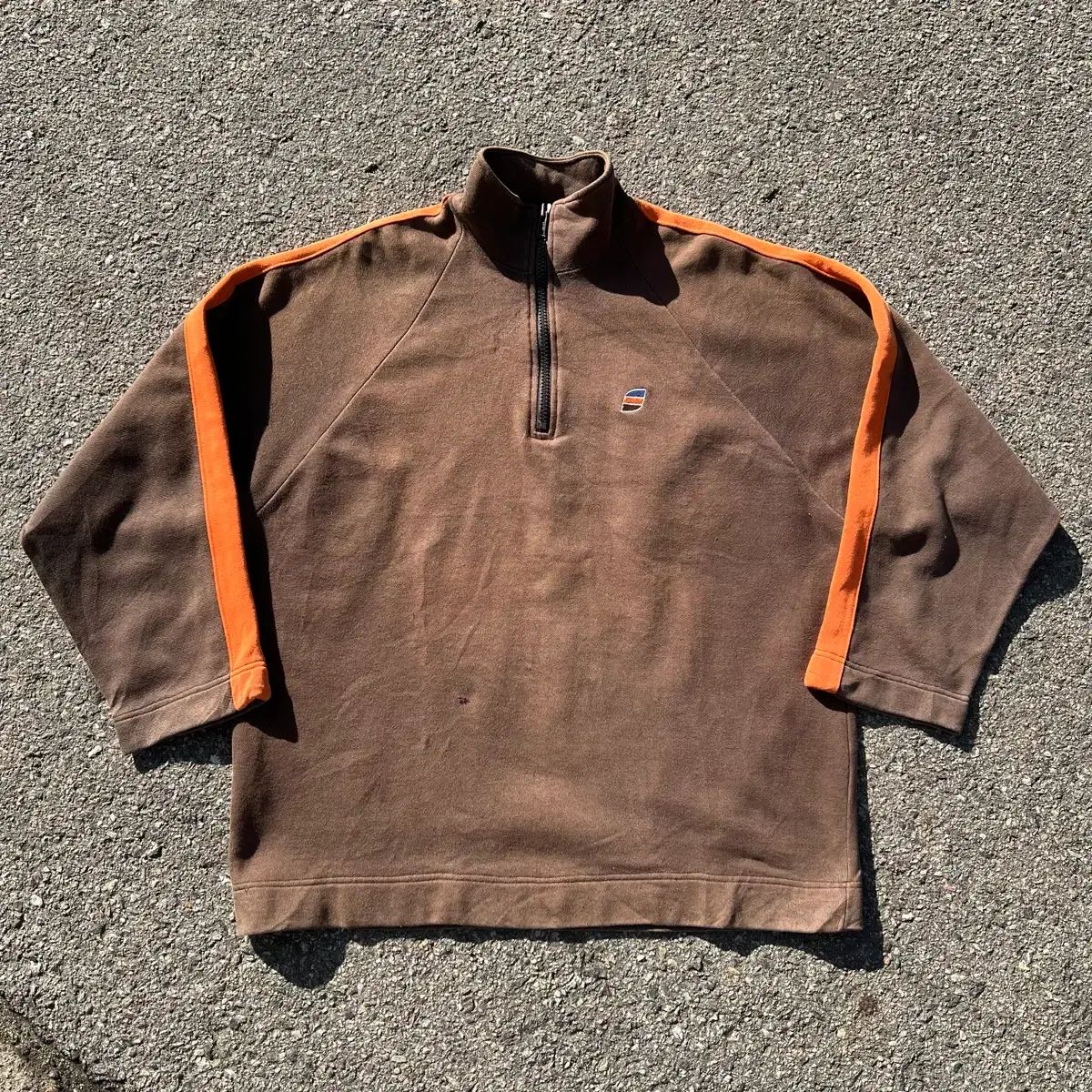 ハーフジップアップ プルオーバー