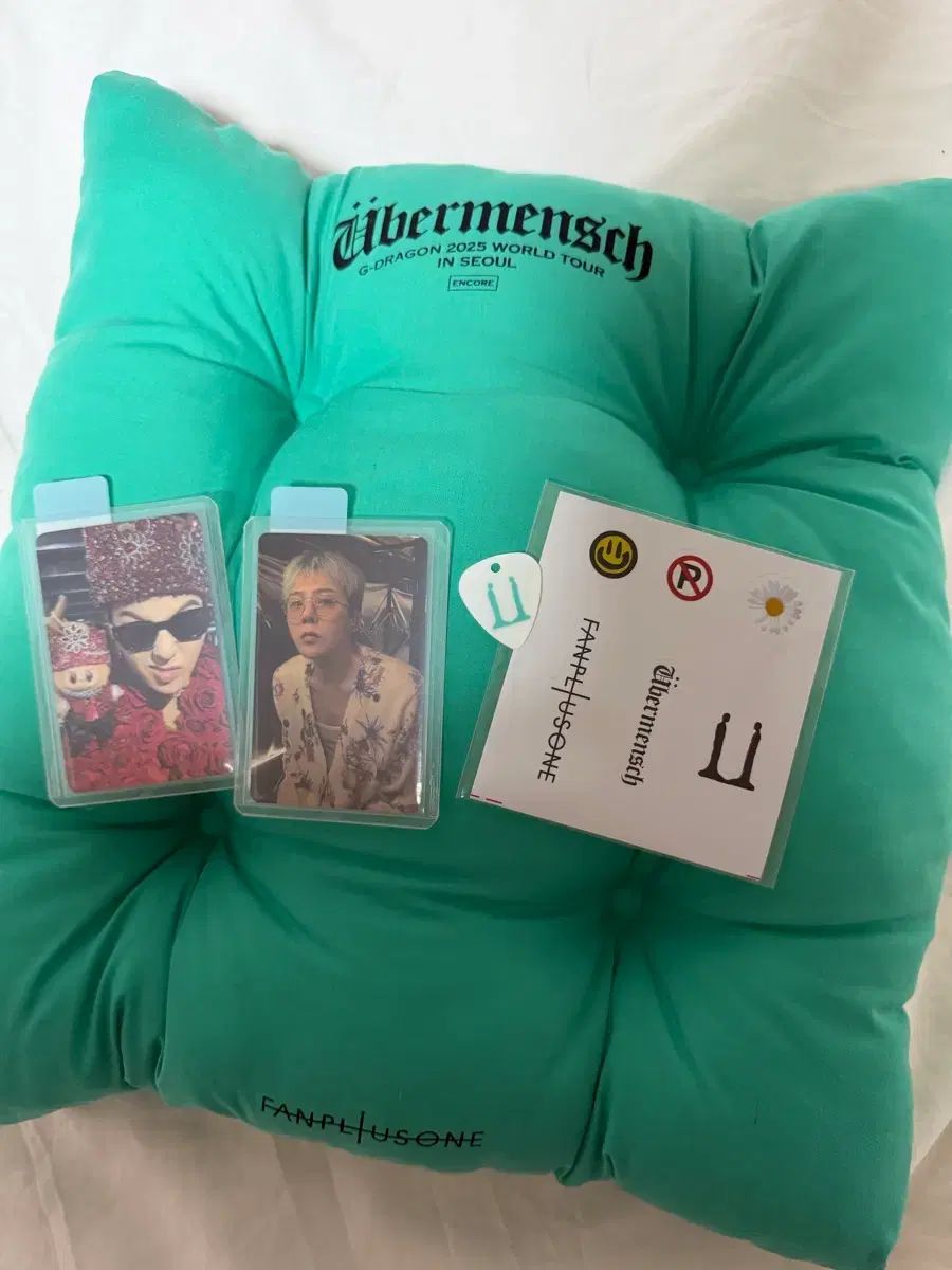 G-DRAGON ジードラゴン encore コンサート day 3 팸ジョーン クッション トレカ まとめ