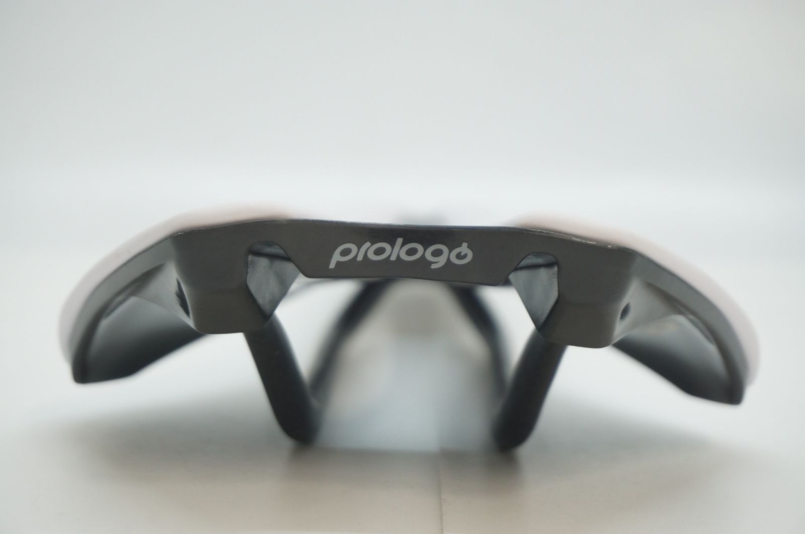 PROLOGO プロロゴ