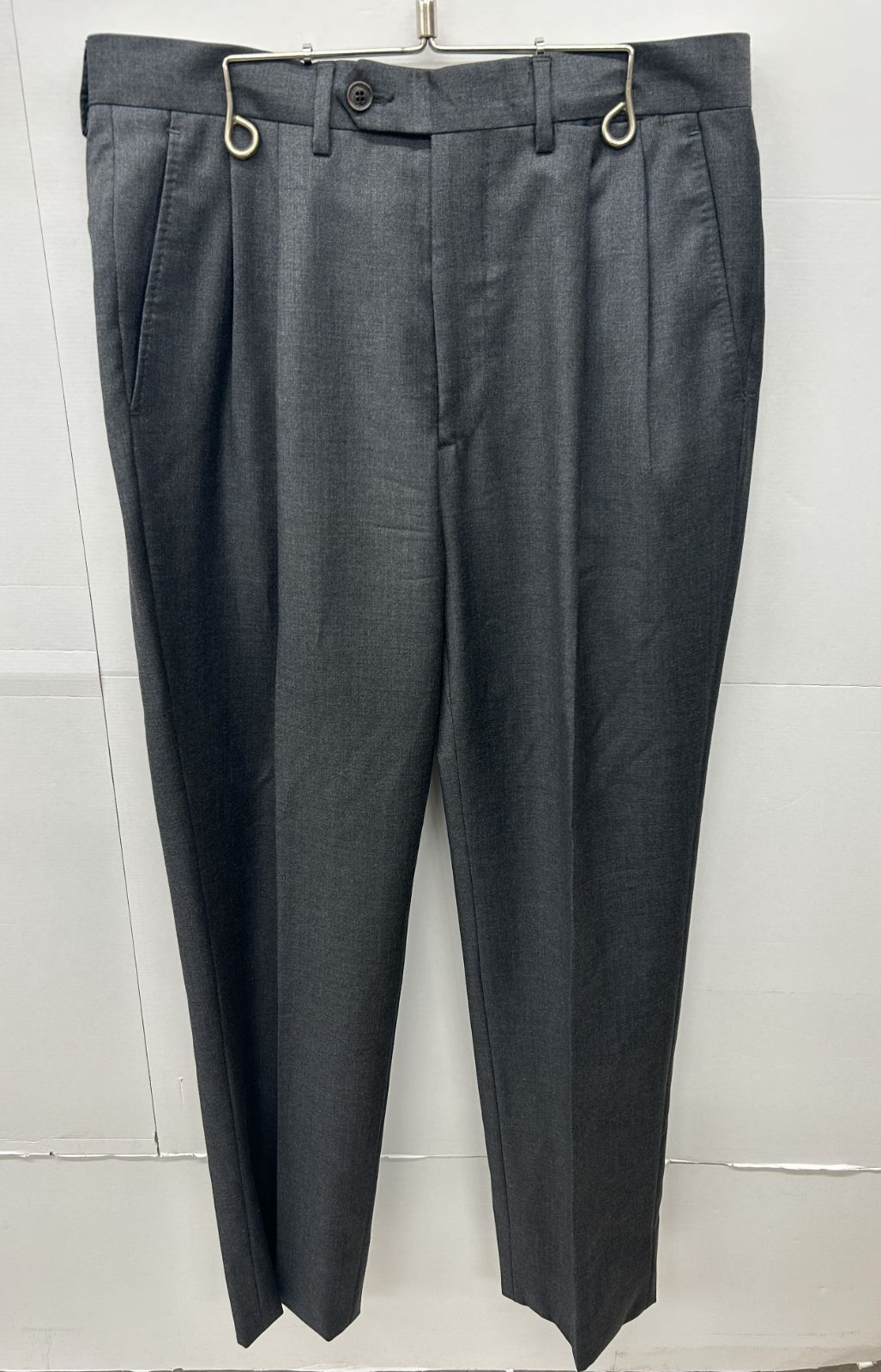 パンツ archive Salvatore Ferragamo Wool Slacks 中古 Salvatore Ferragamo 2タック スラックス グレー 丈詰め済