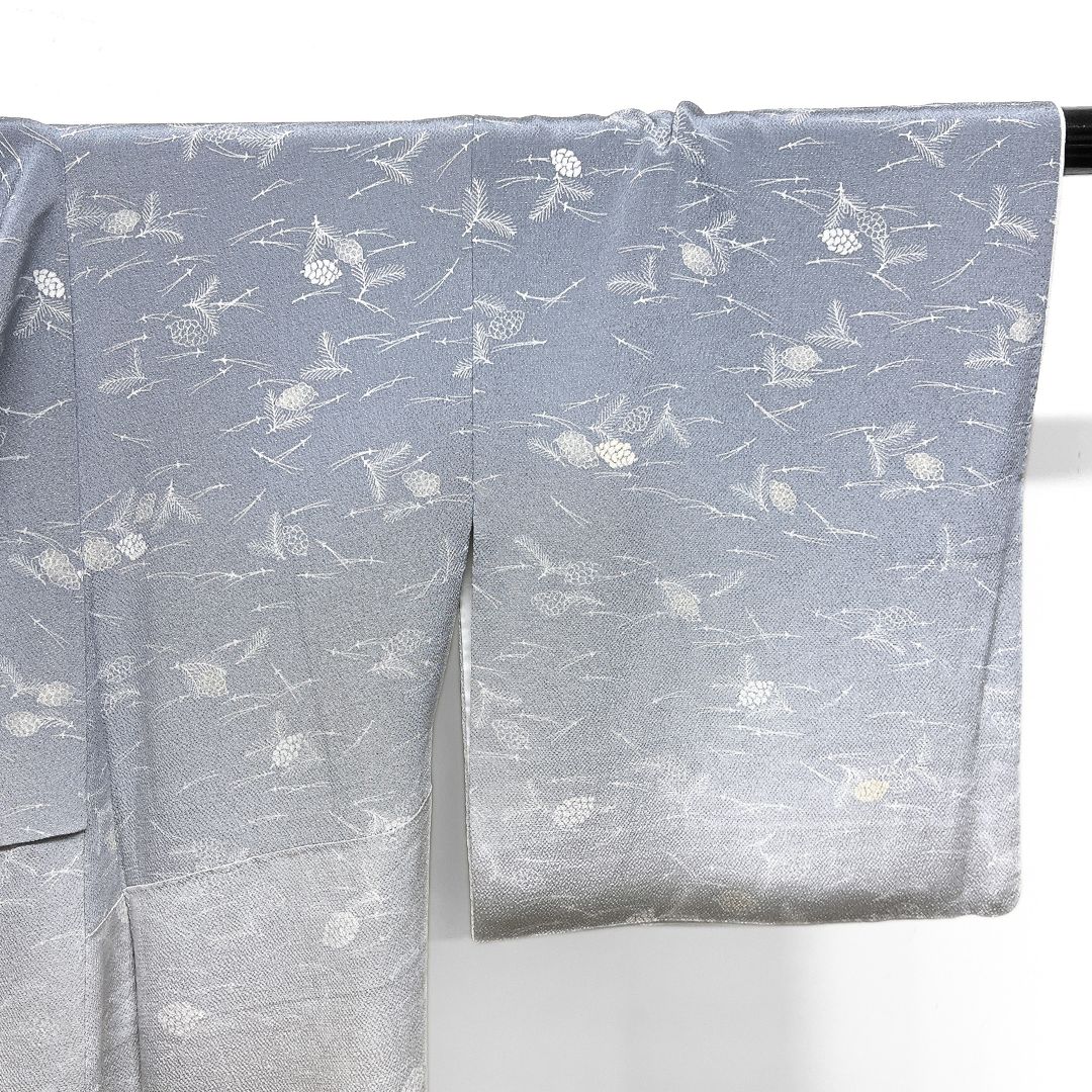 付け下げ 金駒刺繍