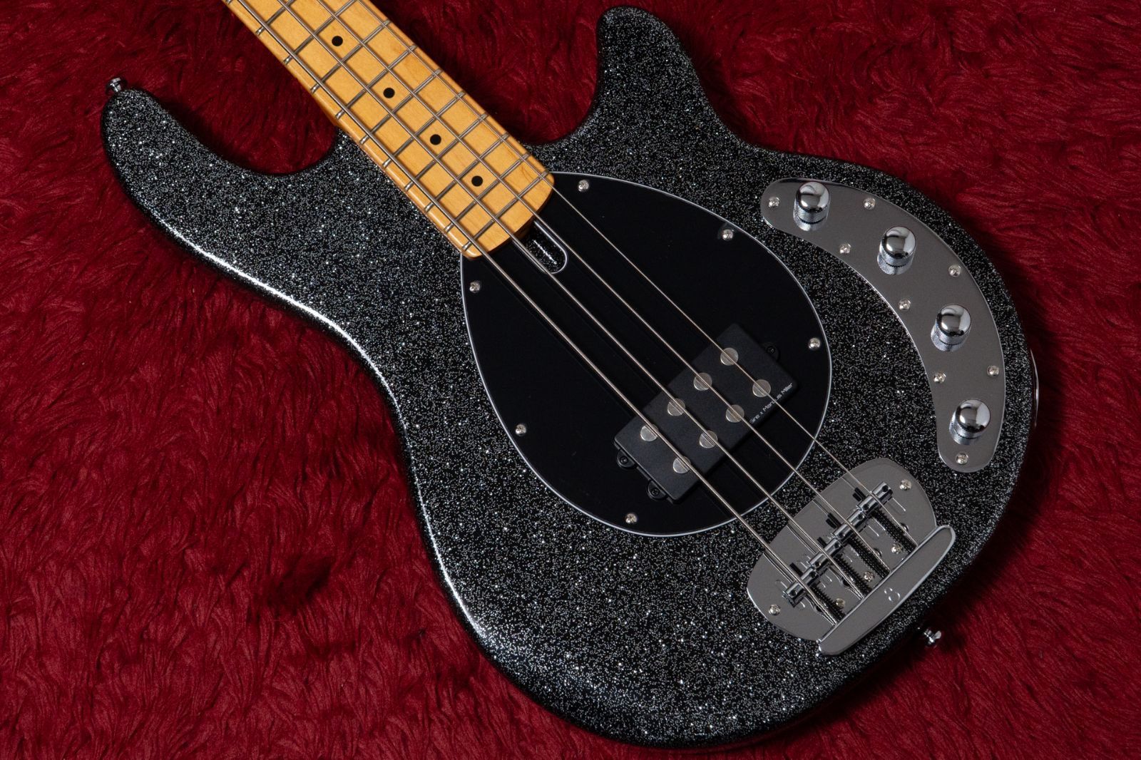 Sire Z 3-4 SPARK.BK 4.093 kg GIB横浜