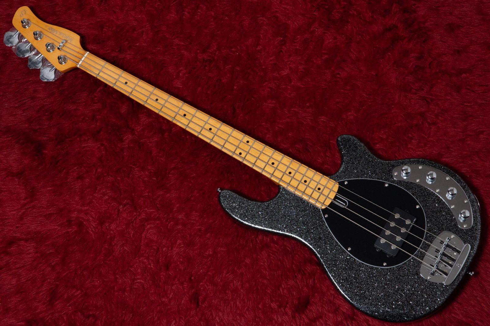 Sire Z 3 4 SPARK BK 093 kg GIB横浜