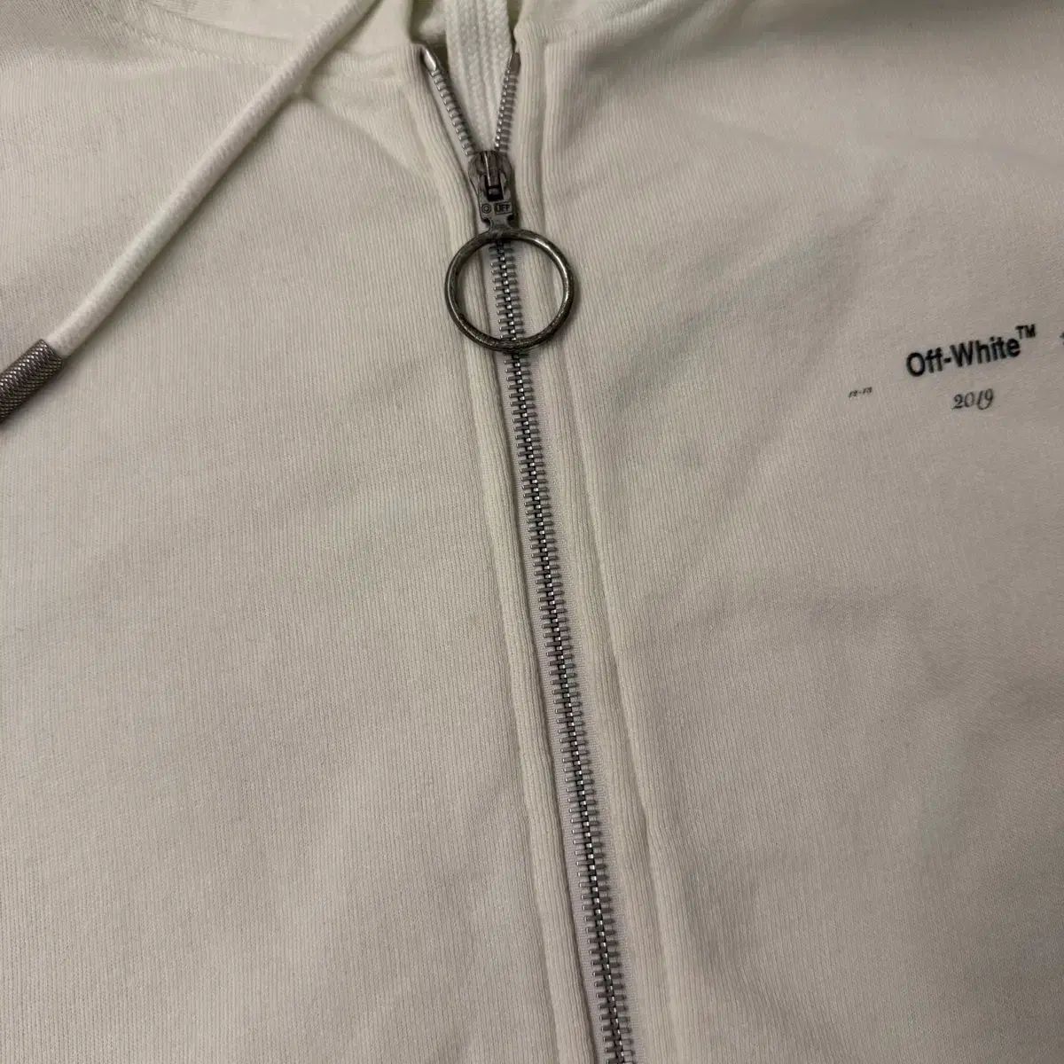  オフホワイト 19 ss マルチ COLOR フードジップアップ パーカー トップス