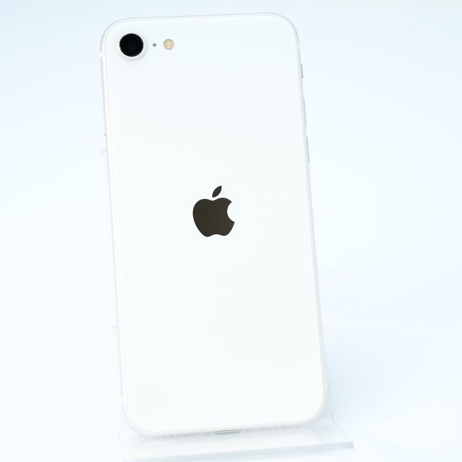 Apple iPhone SE（第2世代） ホワイト バッテリー最大容量82% バッテリー最大容量82％】docomo SIMフリー iPhone SE 第2世代 128GB