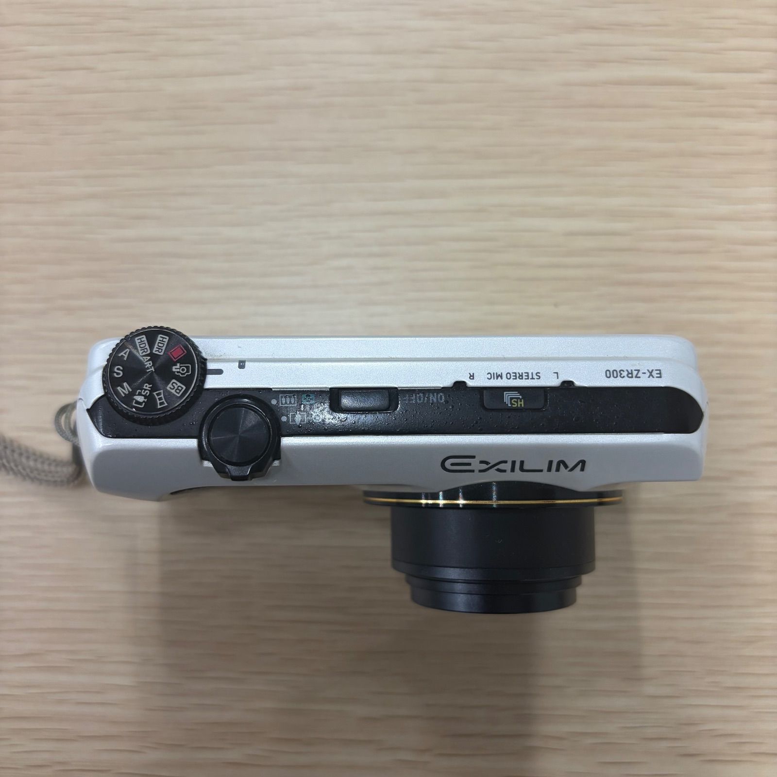 Casio EXILIM EX-ZR300 コンパクトデジタルカメラ 美品 - メルカリ
