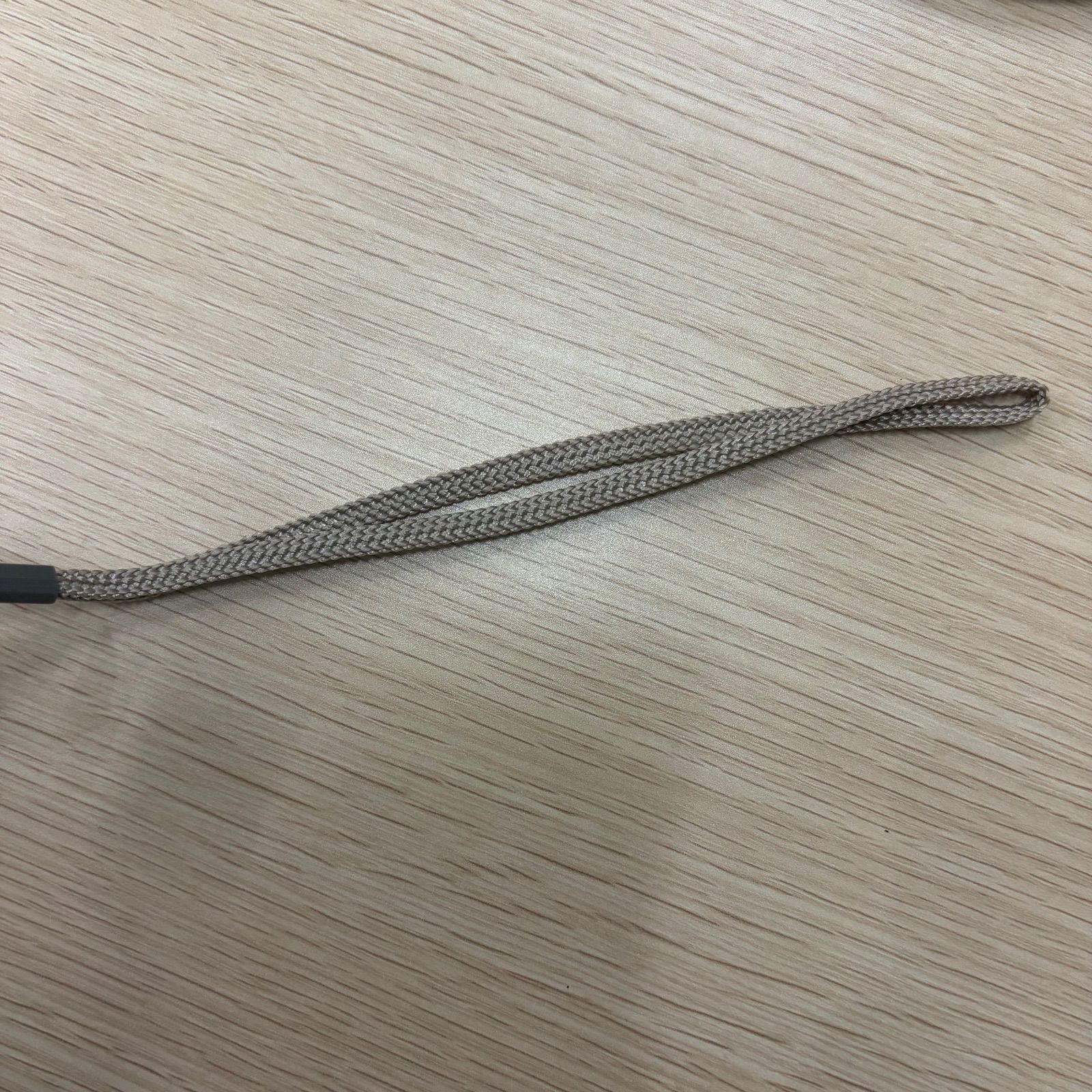 コンパクトデジタルカメラ