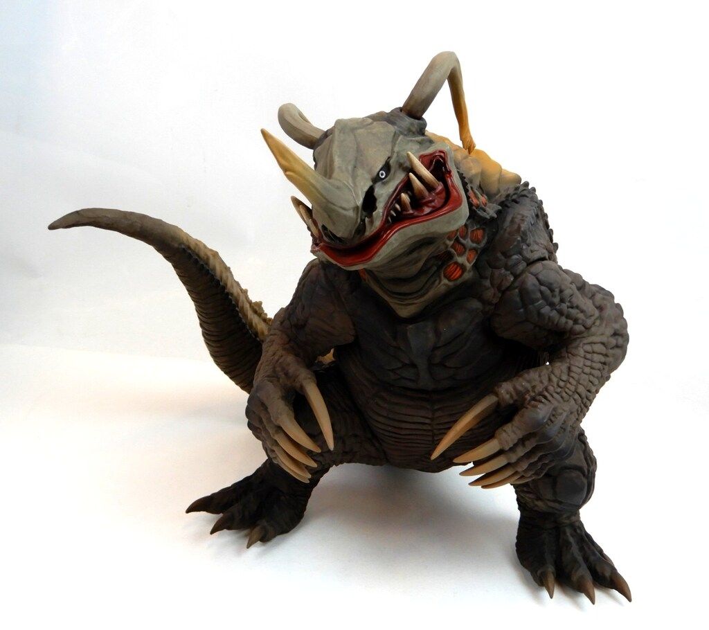 CCP 1/6 特撮シリーズ ネロンガ(シン・ウルトラマン) - メルカリ