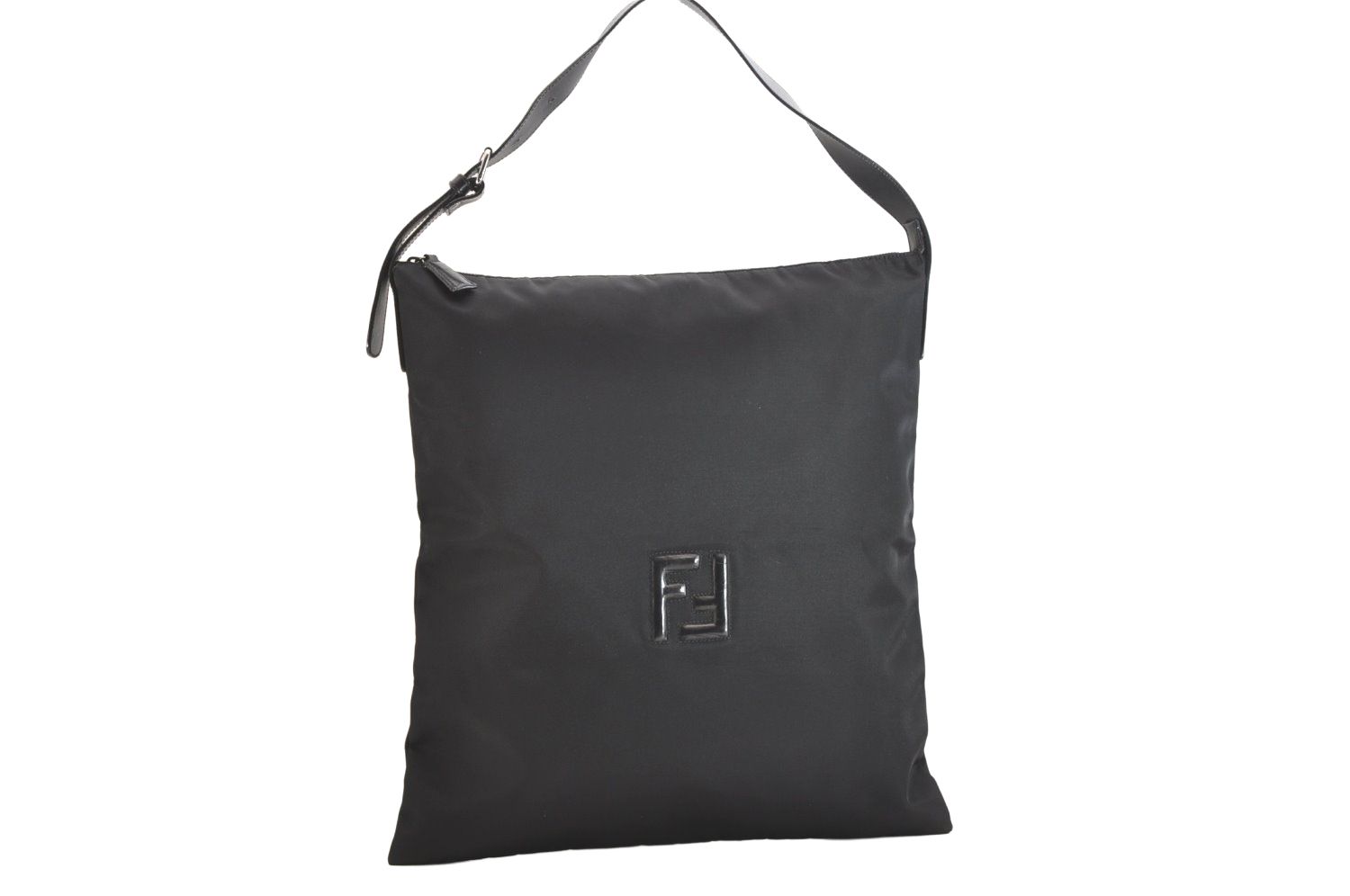 FENDI フェンディ ヴィンテージ ショルダーバッグ ナイロン レザー ブラック 4970 N