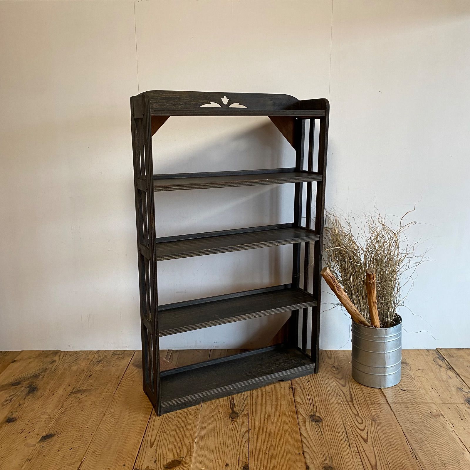 茶棚　飾り棚 飾り棚: 紫檀 7枚戸 彫り入り 3.8尺棚 no.8627 / 唐木家具OSAKA