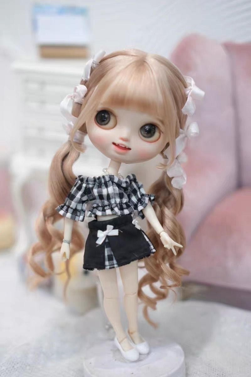  倉庫整理 品 ブライス ウィッグ モヘアウィッグ 海外作家 ポップマートブライス カーリー 人形 ぬいぐるみ 人形 置物