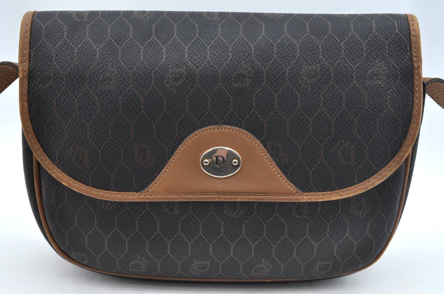 Christian Dior ディオール ハニカム柄 ショルダー クロスボディ バッグ ピーブイシー レザー ブラック L 2867