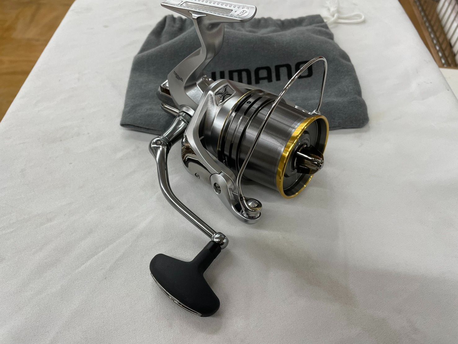 シマノ １８サーフリーダーＣＩ４ ３０細糸 投げ釣り キス釣り スピニングリール ＳＨＩＭＡＮＯ ＳＵＰＥＲＡＥＲＯ ＳＵＲＦＬＥＡＤＥＲ フリーゲン スピンジョイ ０７