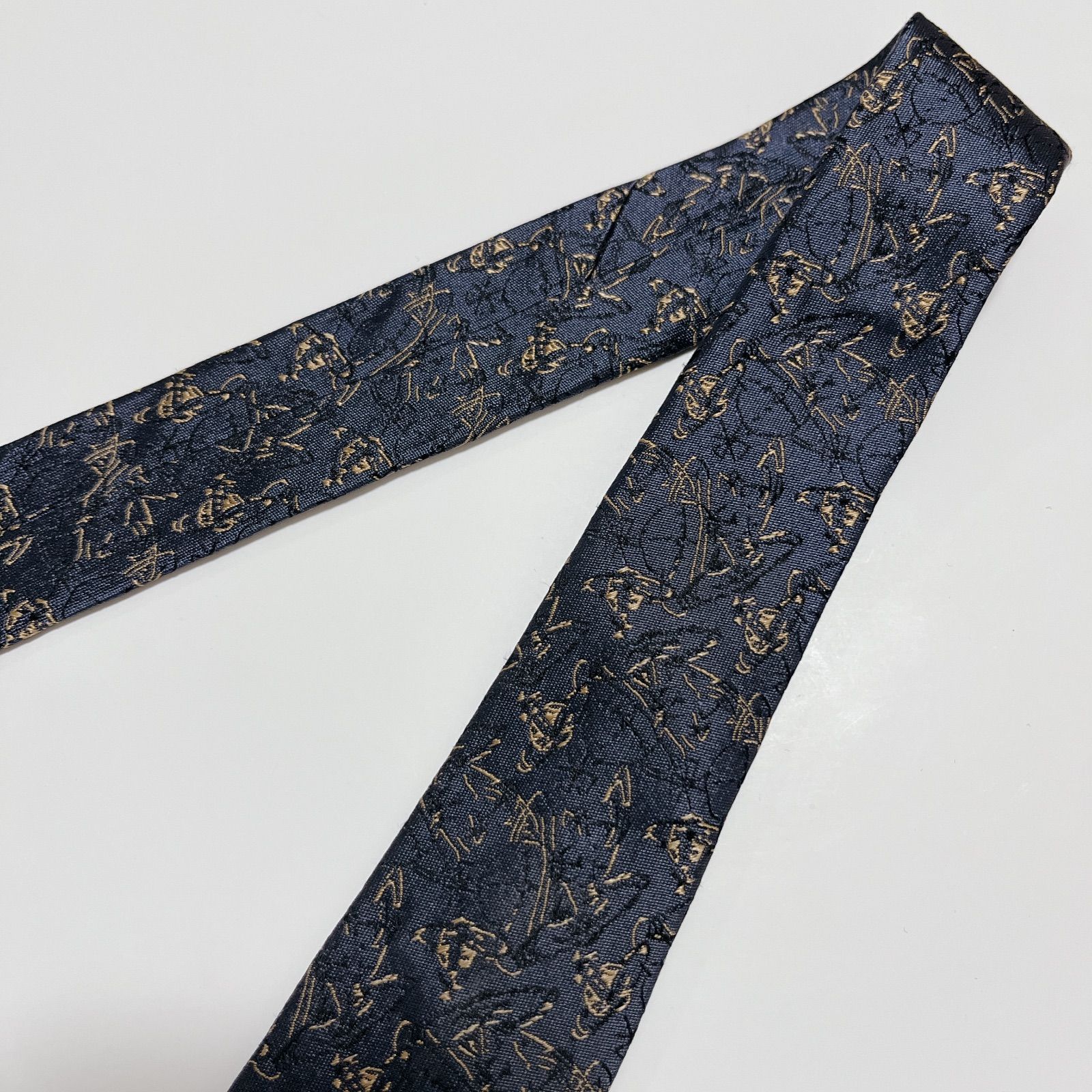 美品 ヴィヴィアンウエストウッド ネクタイ ハイブランド オーブロゴ