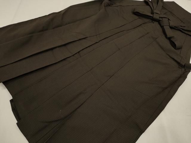 平和屋着物男性　馬乗り袴　縞　正絹　逸品　CABB4071yc