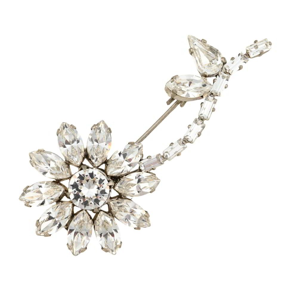 Rene フラワー モチーフ ラインストーン ブローチ - メルカリ