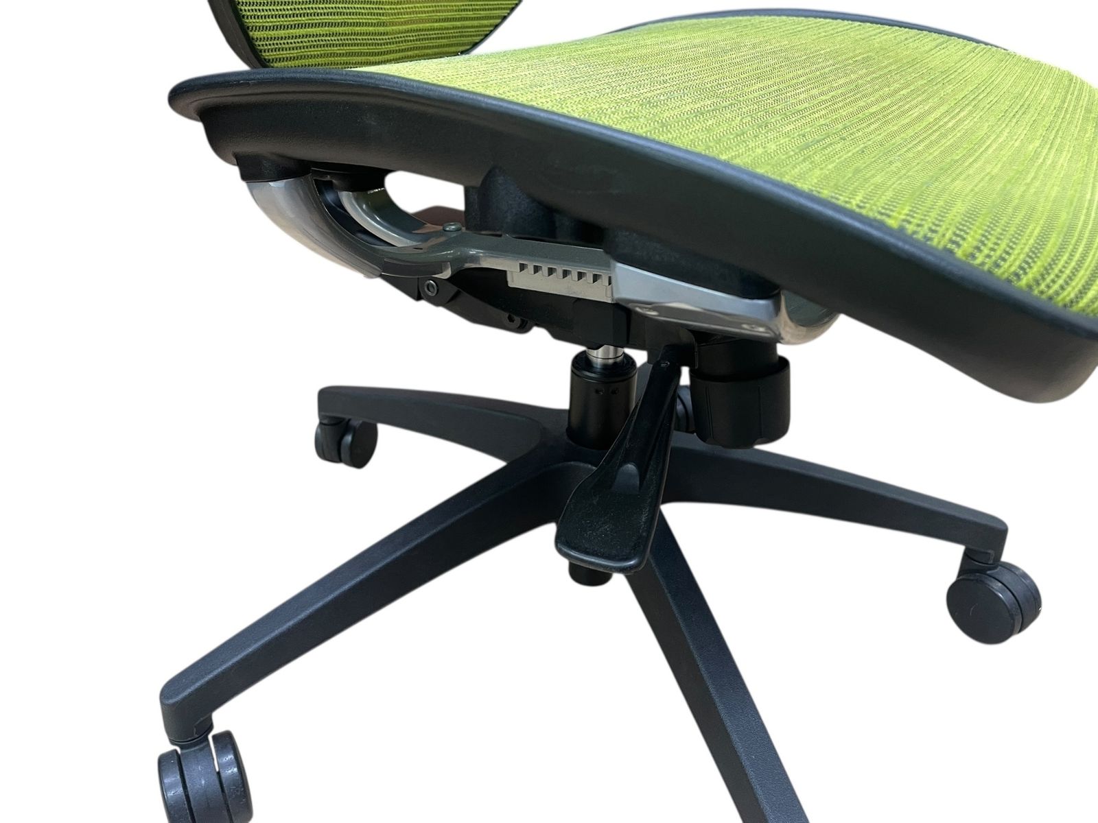  エルゴヒューマン エンジョイ チェア メッシュ グリーン 動作 済み 座面傷あり サイズ掲載 キャスター付きチェア オフィスチェア ワークチェア 椅子 チェア