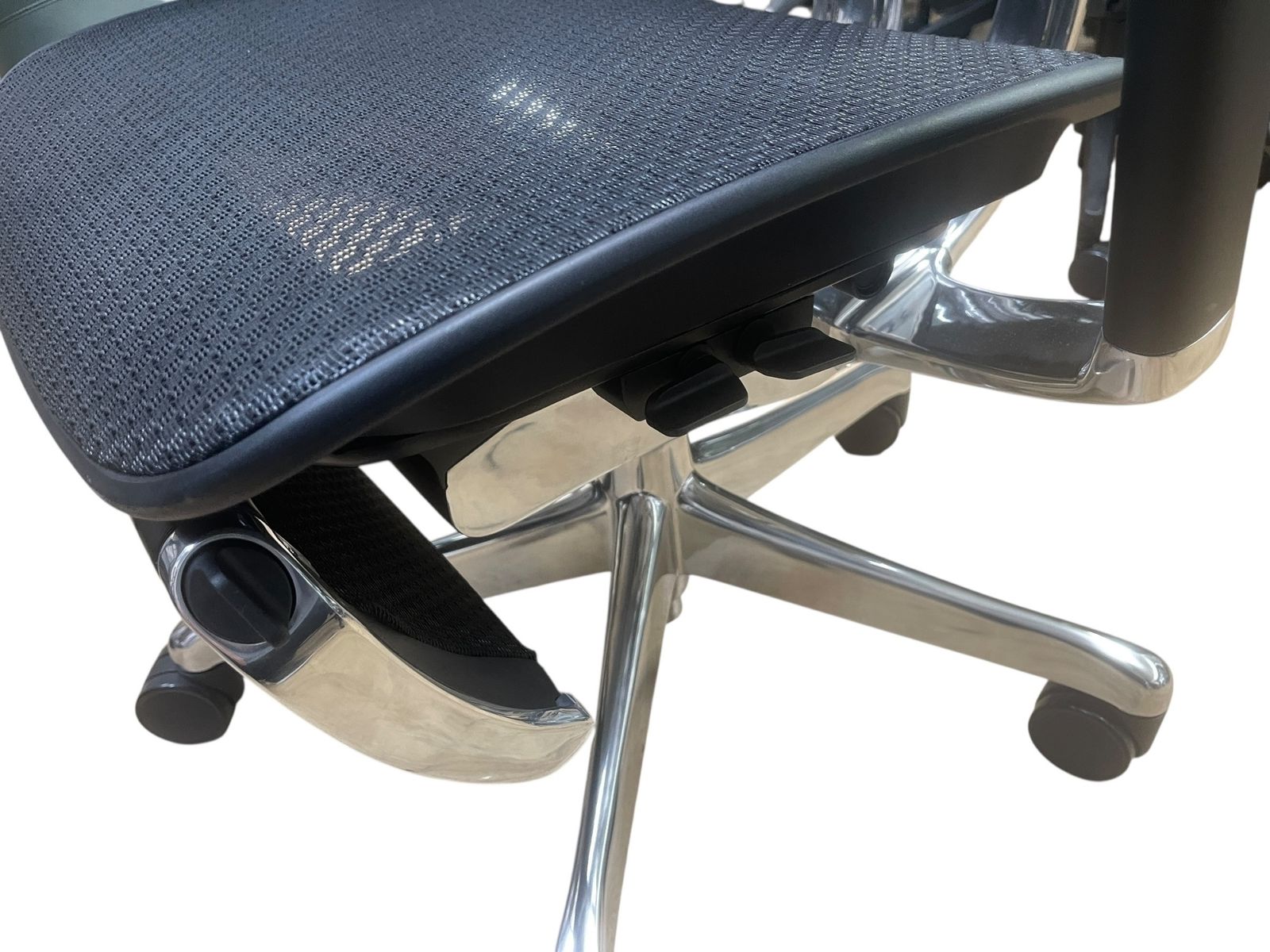 メッシュ ブラック