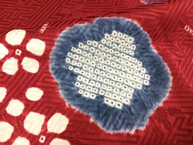 豪華振袖 駒刺繍