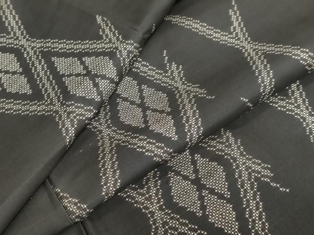 平和屋着物 本場大島紬 7マルキ 菱文 正絹 ud