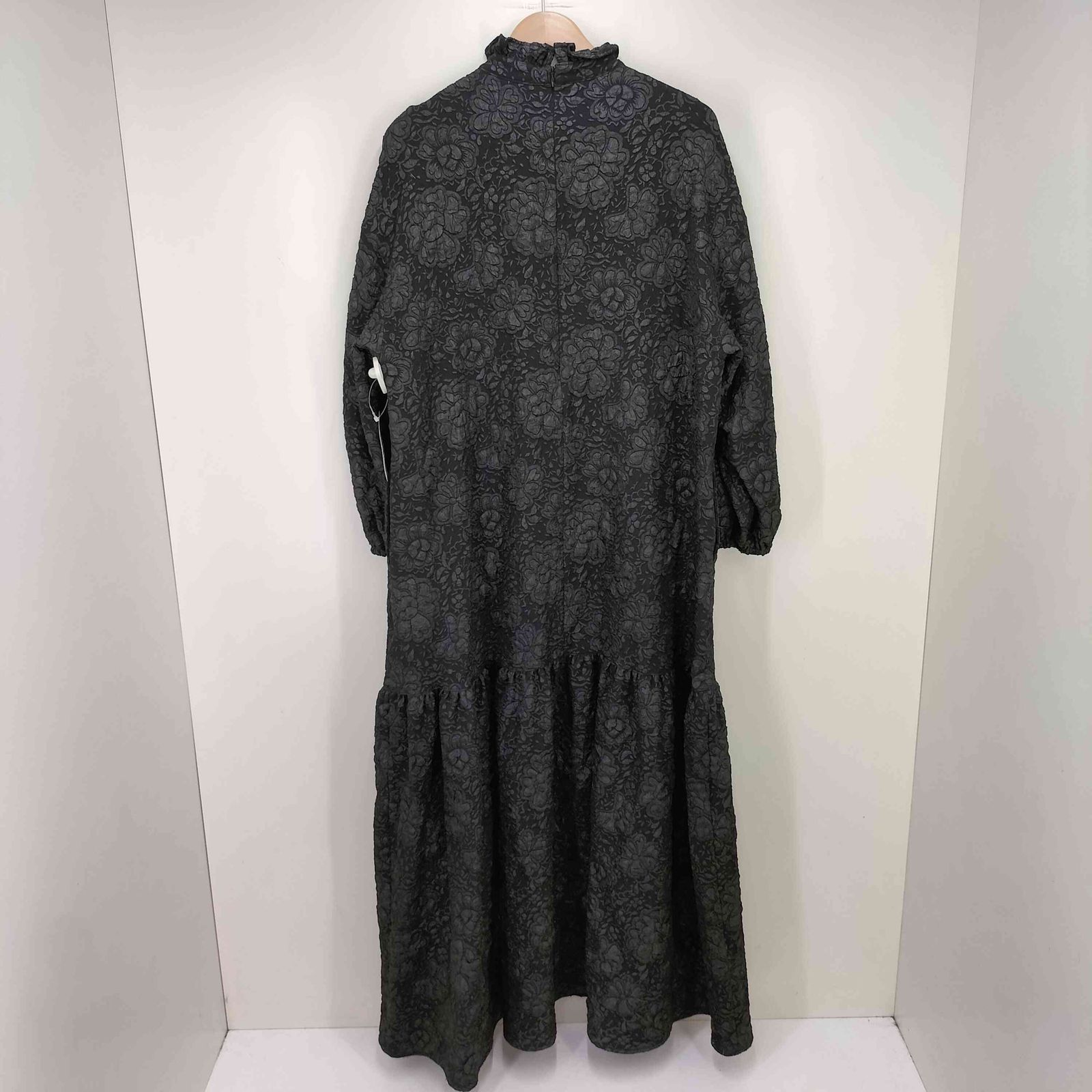 PERNA ペルナ フラワージャガードワンピ ペルナ PERNA スクエア