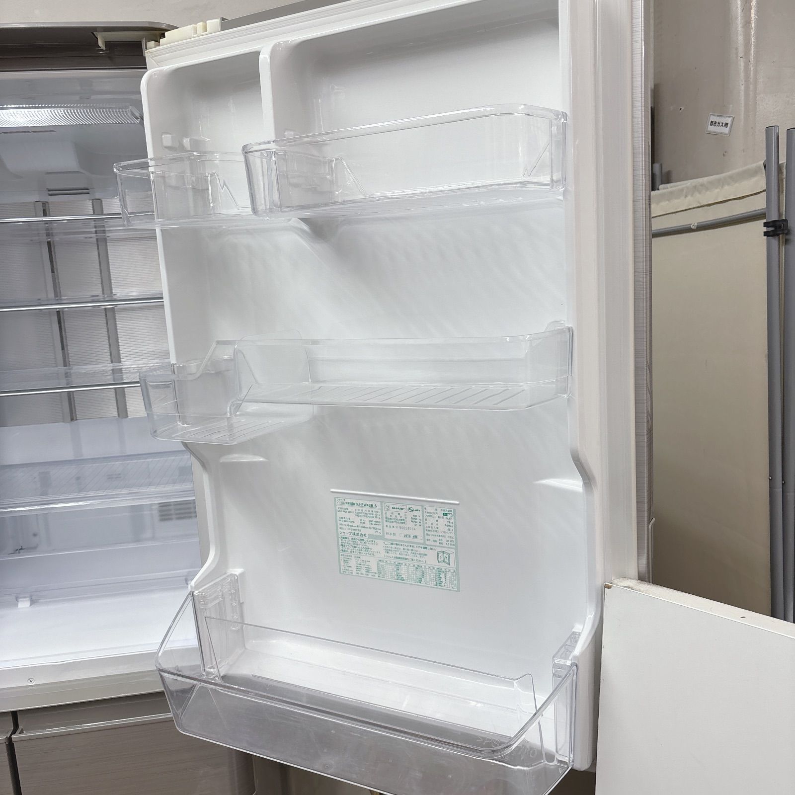 I581 🌈 名古屋市近郊配送設置無料！ どっちもドア！ SHARP 冷蔵庫