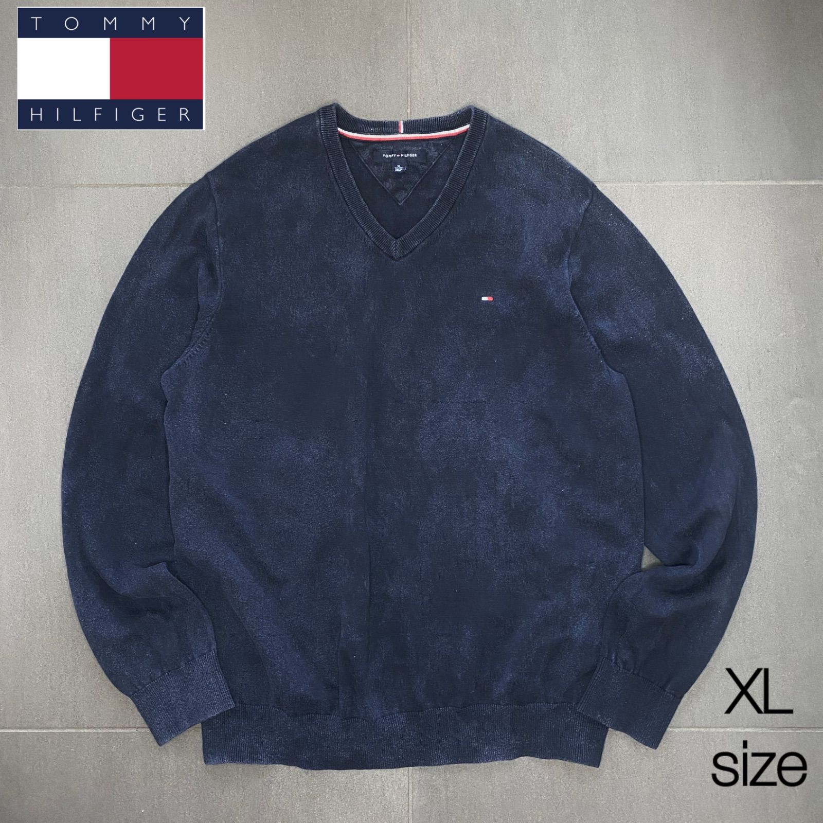 TOMMY HILFIGER トミーヒルフィガー Vネック フラッグロゴ ニット