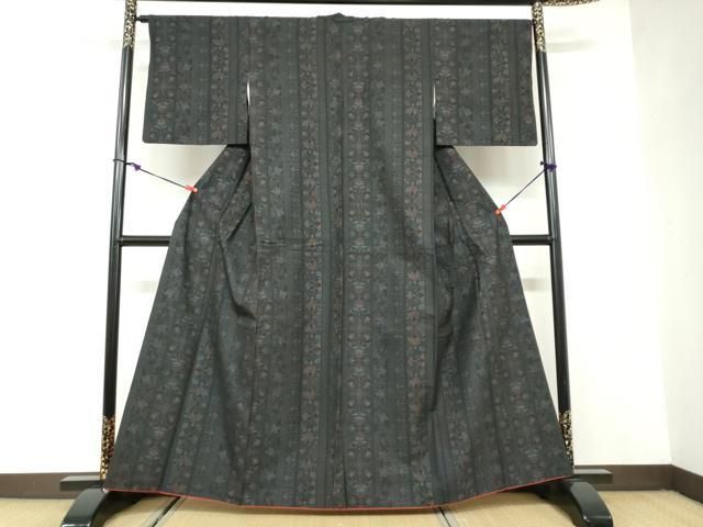 平和屋着物 本場大島紬 9マルキ 更紗花唐草間道 正絹 ud