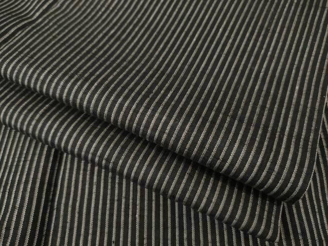 平和屋着物 上質な紬 縞 黒地 正絹 ck