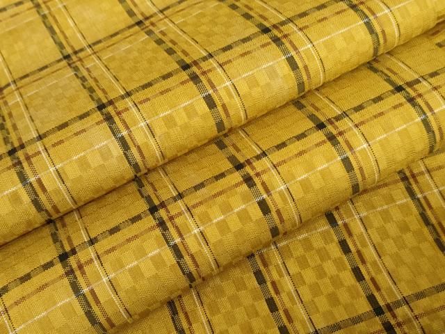 平和屋着物 山下八百子 本場黄八丈 紬 市松綾織 格子 正絹 cs