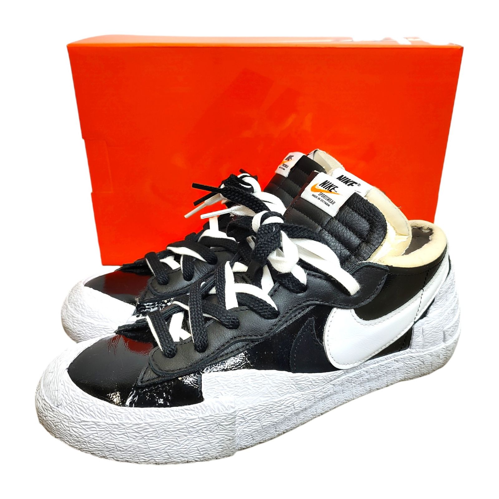 NIKE ナイキ x sacai サカイ Blazer Low Black Patent Leather 