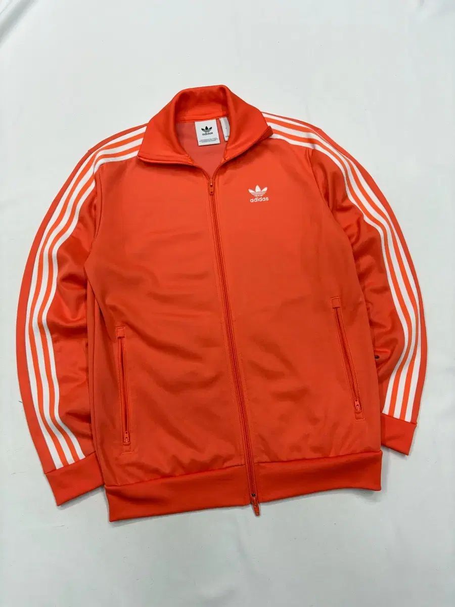 アディダス アディカラー Classic ファイヤーバード トラックジャージ
