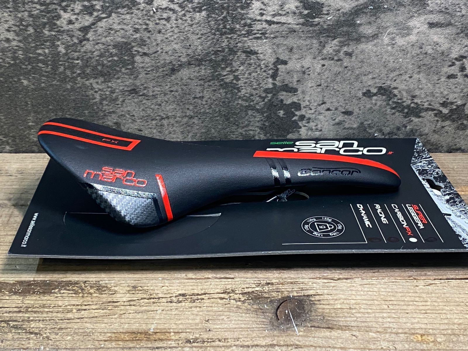 JR315 san marco CONCOR CARBON FX サドル NARROW CARBON レール 黒赤