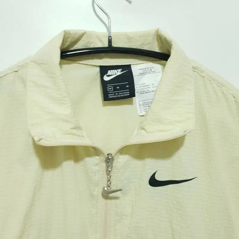 ナイキ ウィメンズ スウッシュ ウーブン クロップド ジャケット M_M 1528