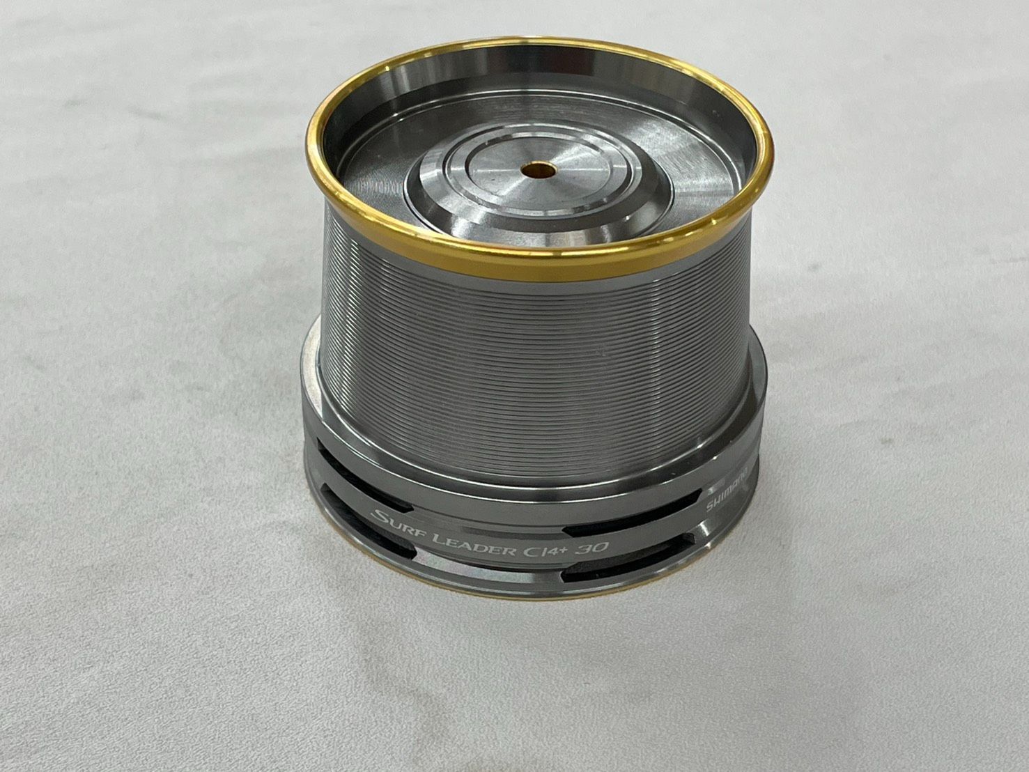 シマノ 18サーフリーダーCI4＋ 30細糸 スプール (b) 投げ釣り