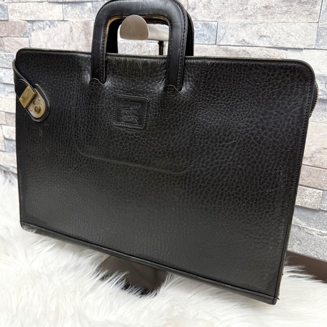 Burberrys バーバリーズ　ビジネスバッグ ハンドバッグ　レザー 黒 Burberrys バーバリーズ ロゴレザービジネスバッグ シボ革ブリーフ