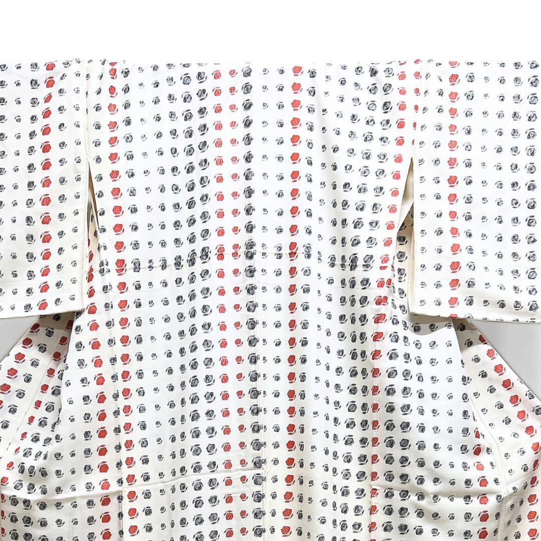  井関一男 小紋 作家もの 薔薇 銀彩 白地 紗綾形 着物 123 b d ms 小紋 着物