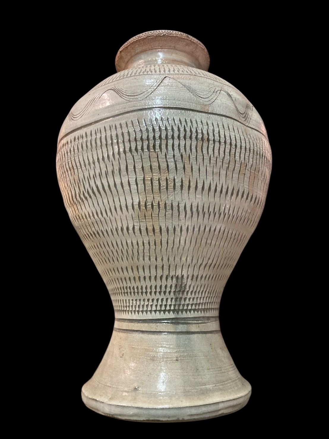 日本 伝統的 陶器 小鹿田焼 おんたやき 飛び鉋 とびかんな 花瓶 小鹿田