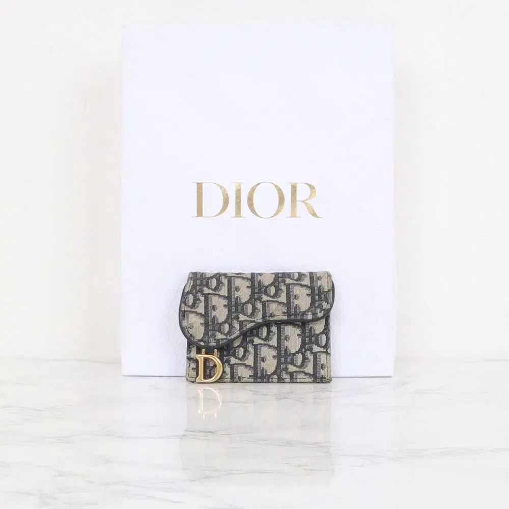 Dior オブリーク サドル フラップ ホルダー カードウォレット