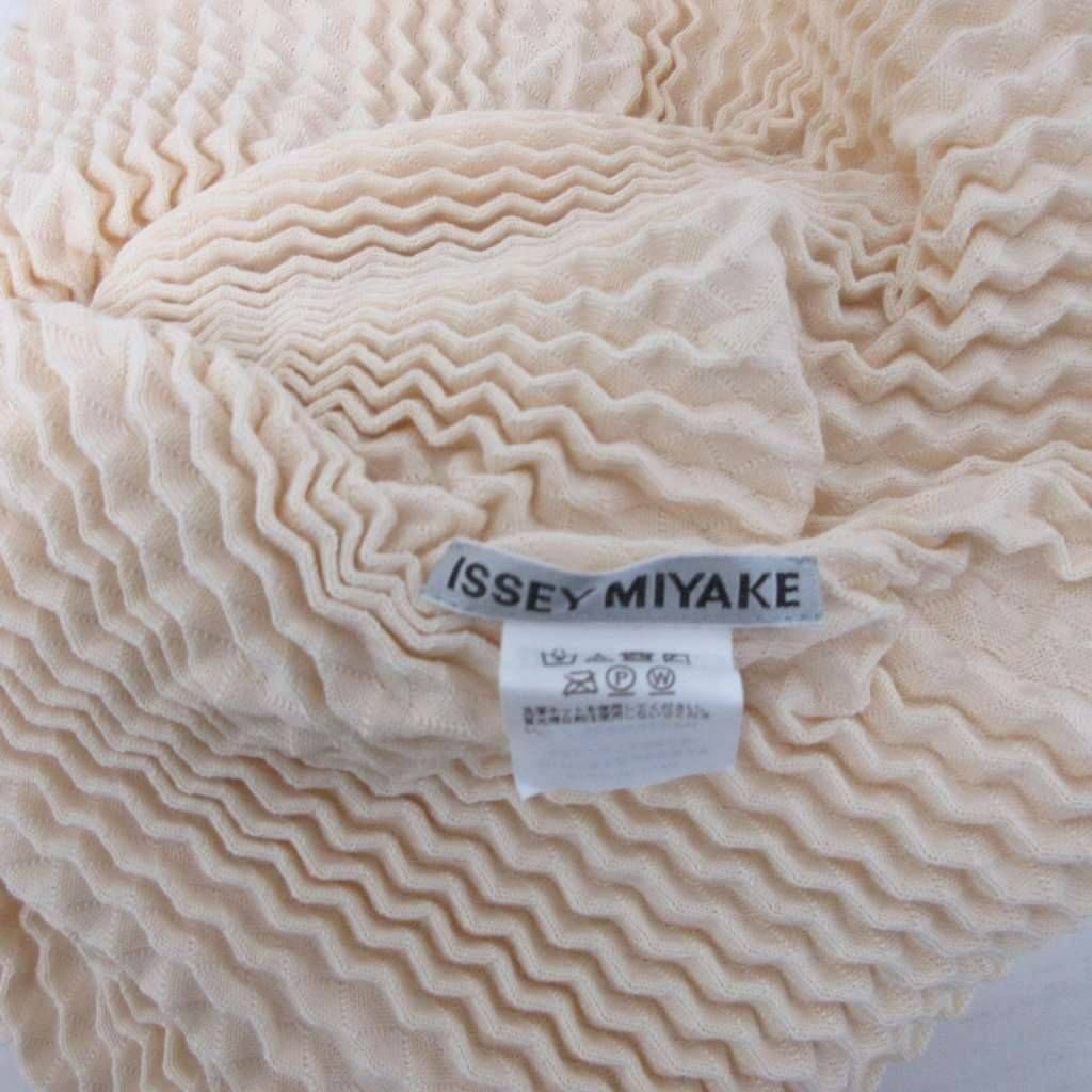 イッセイミヤケ ISSEY MIYAKE 美品 24AW SPONGY カットソー 長袖