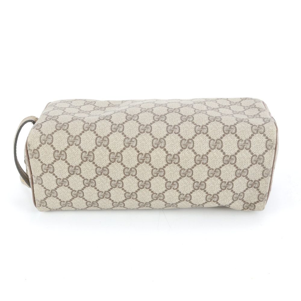 美品 グッチ GGスプリーム レザー セカンドバッグ クラッチ ポーチ