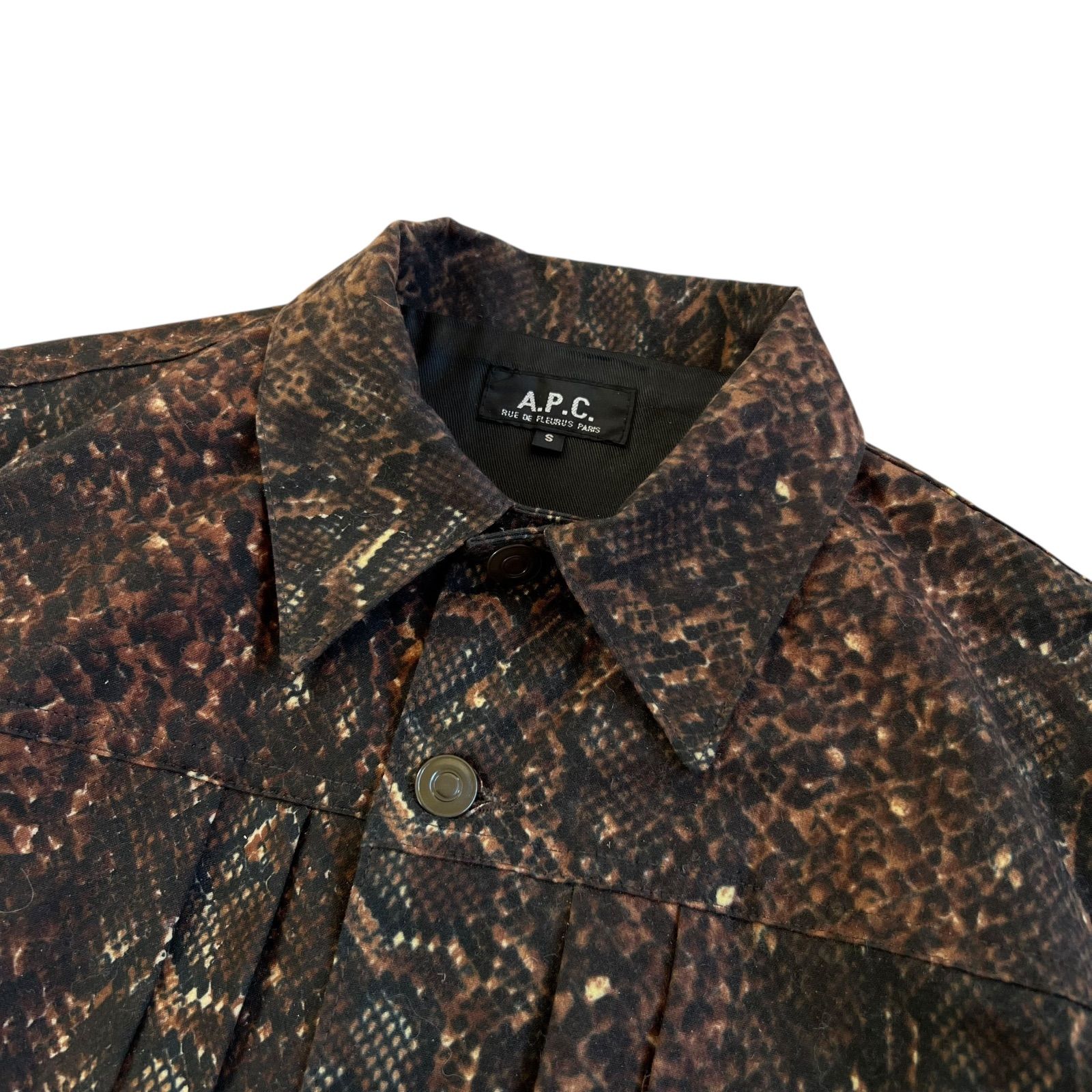 レディース A.P.C / アーペーセー パイソン柄 オイルドコットン 