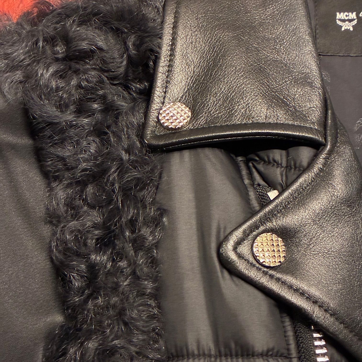激レア MADE IN JAPAN製 MCM by PHENOMENON カルガンラムファー 