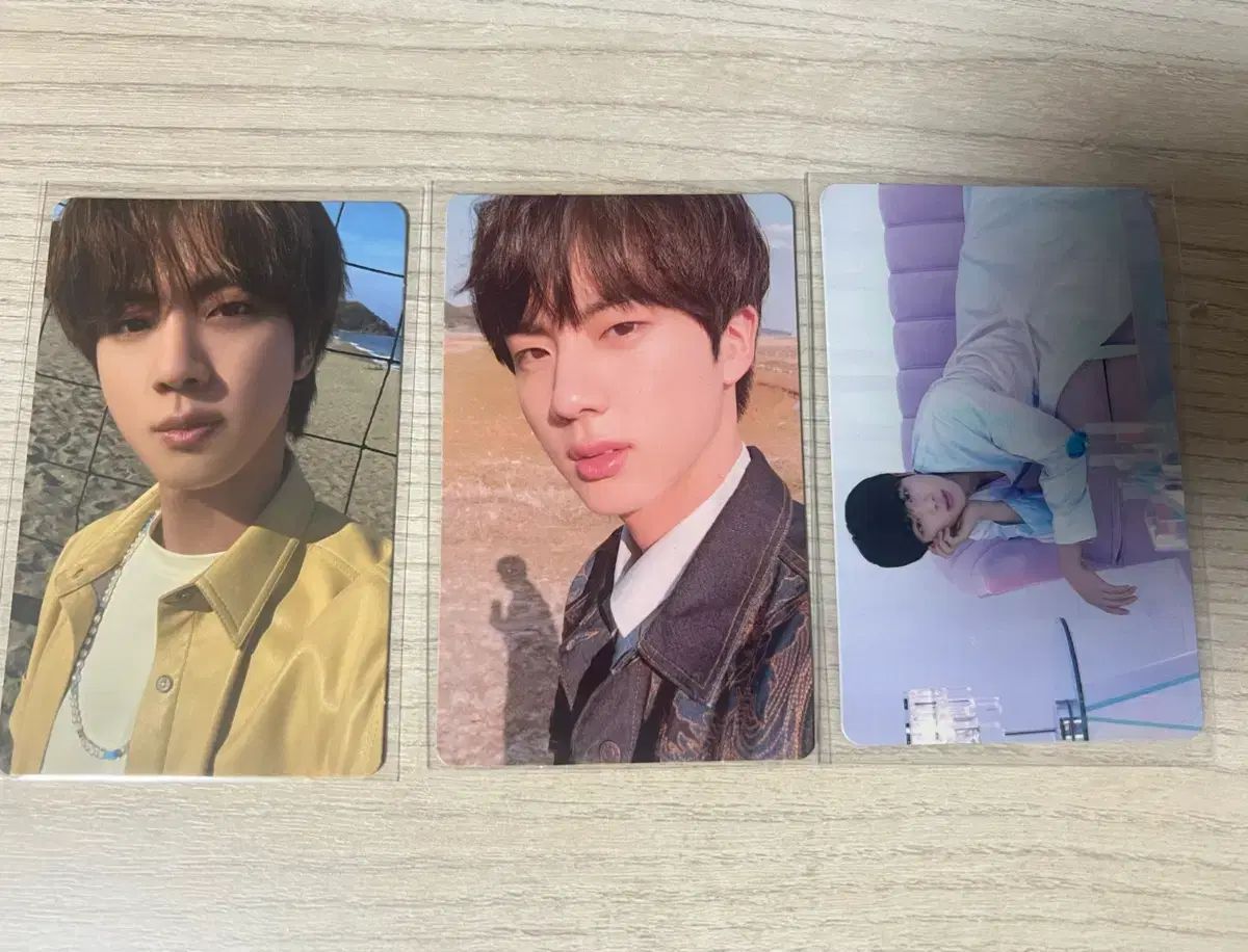BTS ジン トレカ 出品 - メルカリ