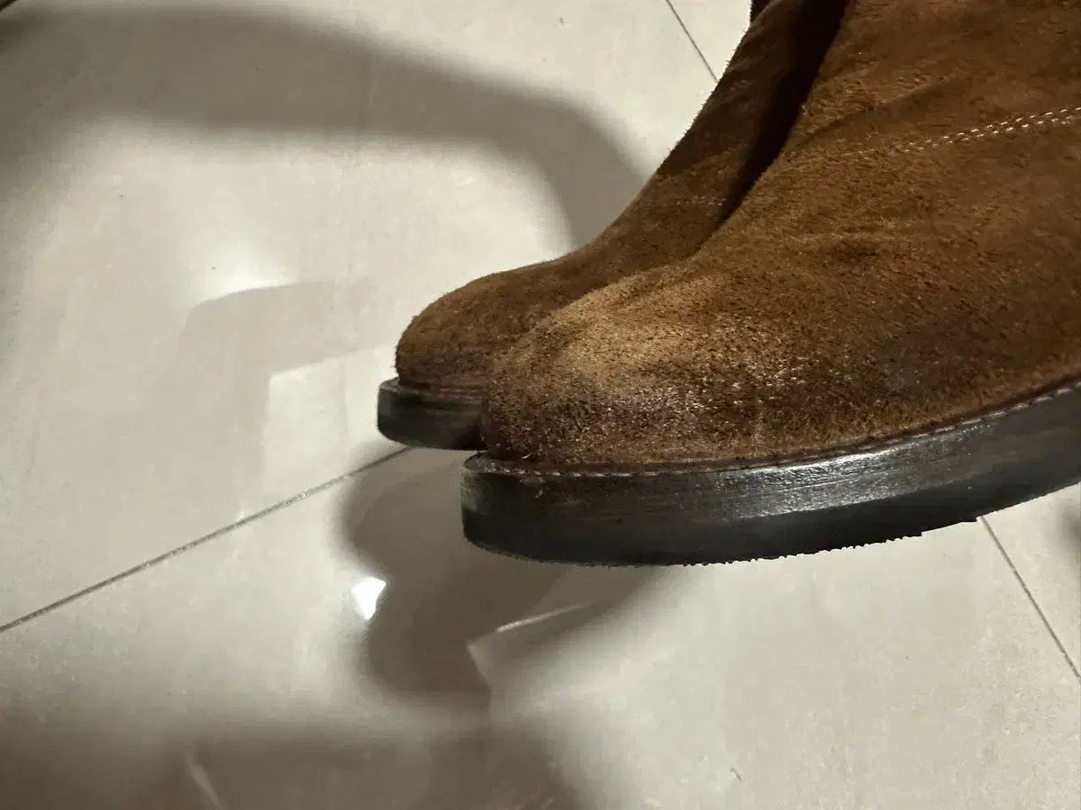 ダブルアールエル