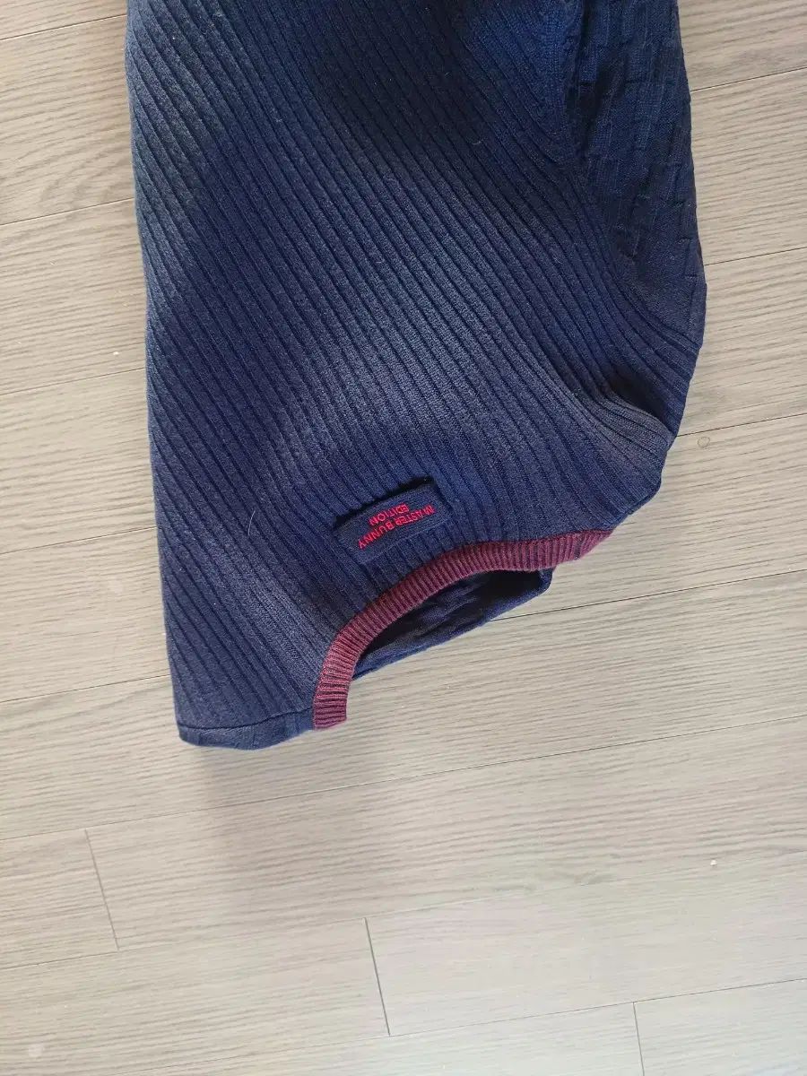 マスターバニーエディション ネイビー ニット 4 ウール90 カシミア10